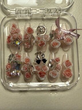 Floral Nail Art Set with Charms